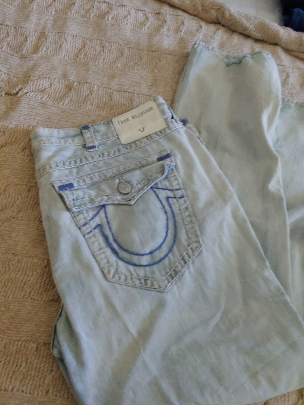 True Religion Light Wash Denim Jeans Ricky Straight Distressed Ripped